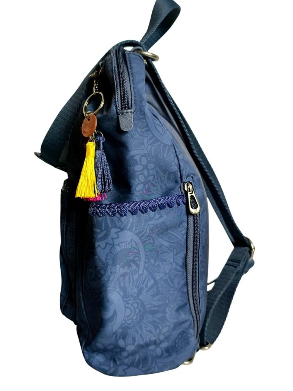 Sakroots Loyloa Convertible Backpack Navy Floral Computer Slv Tassel Keychain - Picture 3 of 14